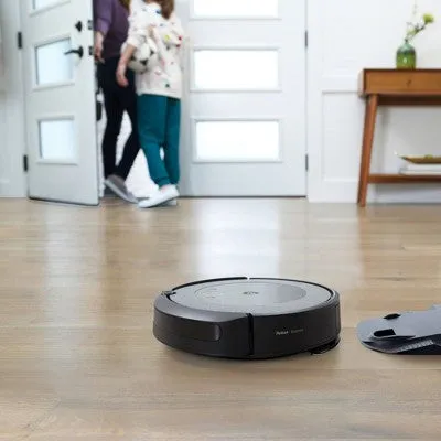 iRobot Roomba Combo i5  Self-Emptying Robot Vacuum & Mop