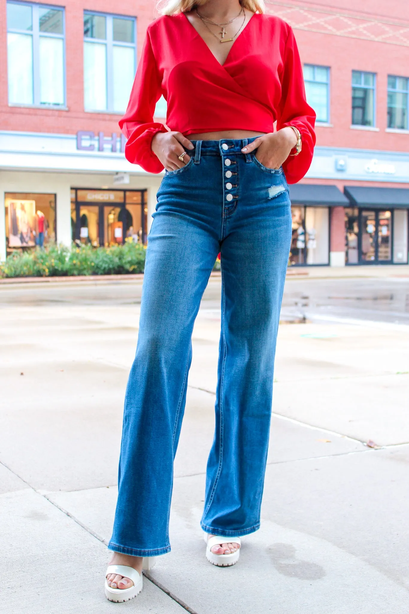 Main Squeeze Wide Leg Jean
