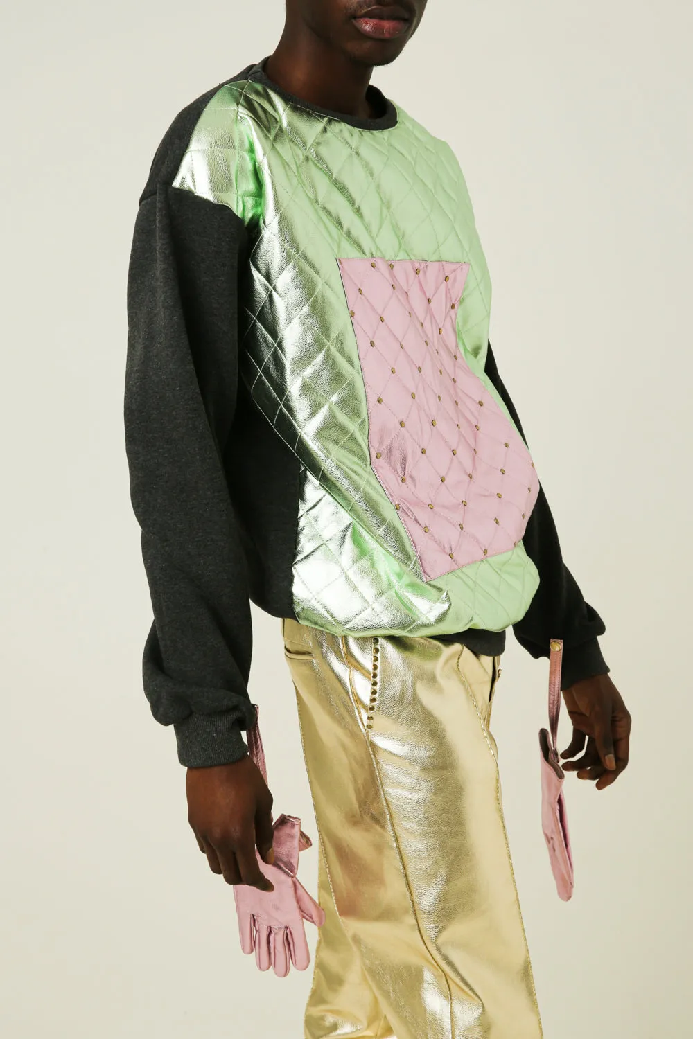 Pants with a low rise